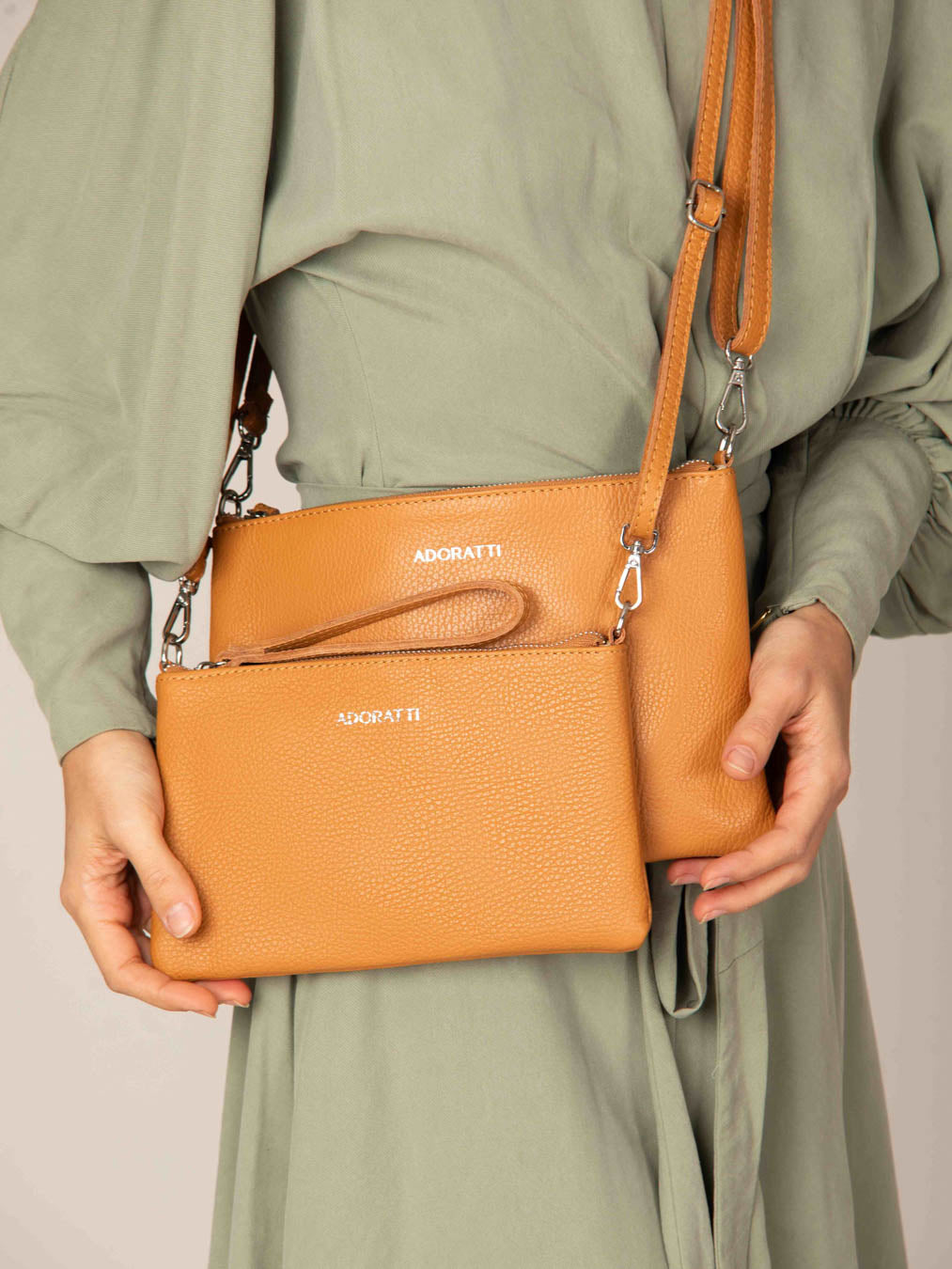 Eleganza Duo-Size Leather Clutch