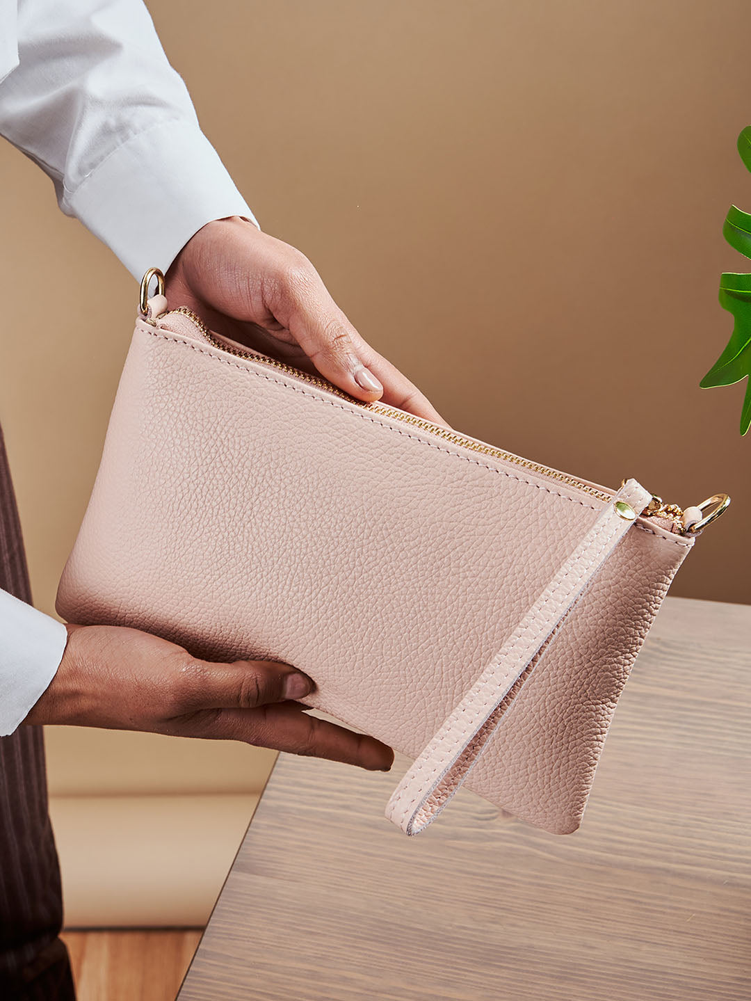 Eleganza Duo-Size Leather Clutch