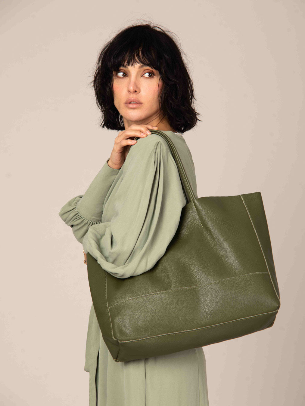 Classic 100% Leather Tote