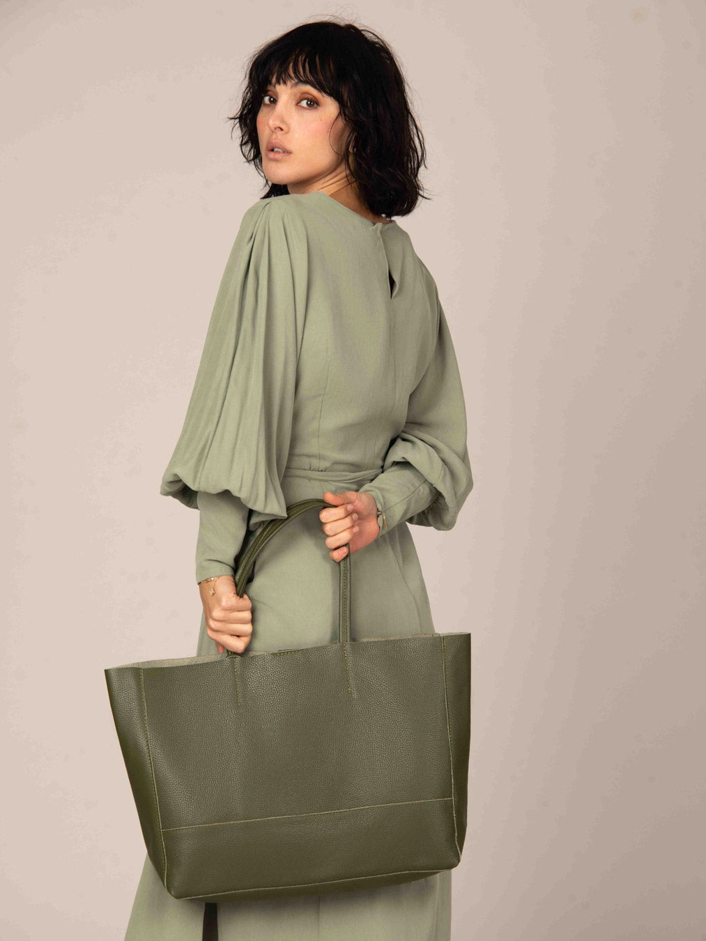 Classic 100% Leather Tote