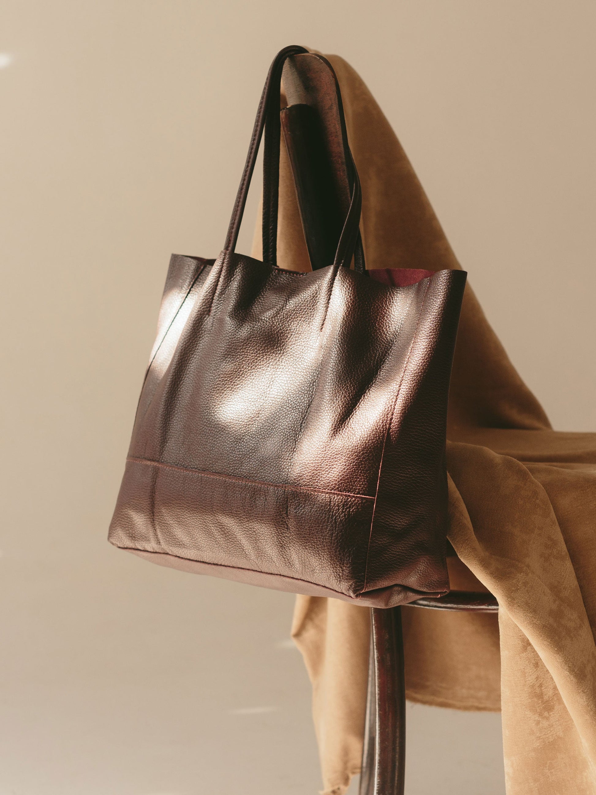Classic 100% Leather Tote