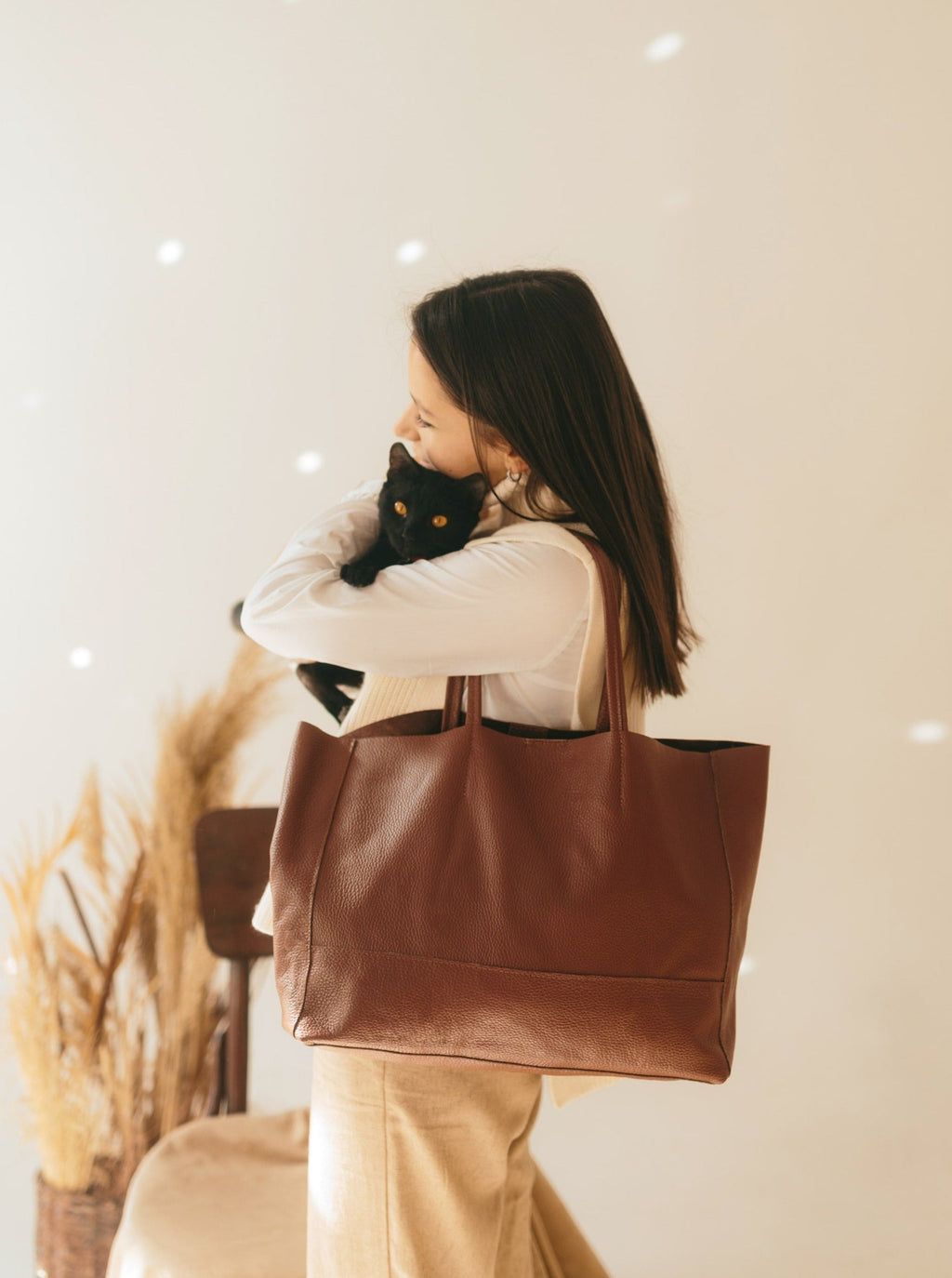 Classic 100% Leather Tote