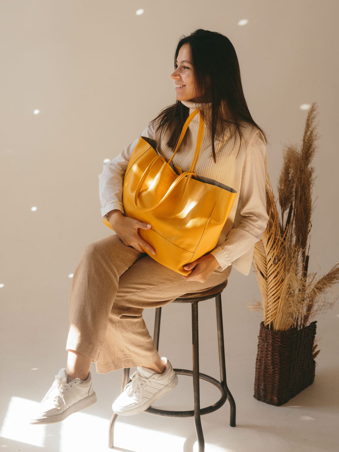 Classic 100% Leather Tote